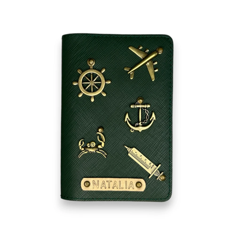 etui okładka pokrowiec na paszport personalizowany prezent dla podróżnika khaki (8).webp