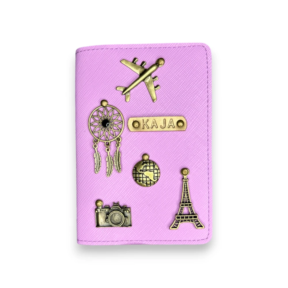 etui okładka pokrowiec na paszport personalizowany prezent dla podróżnika liliowe.webp