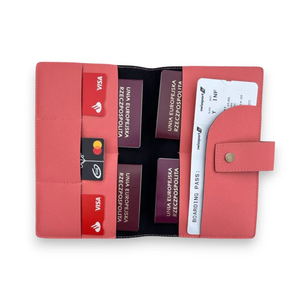 etui na paszport rodzinne łososiowe.webp