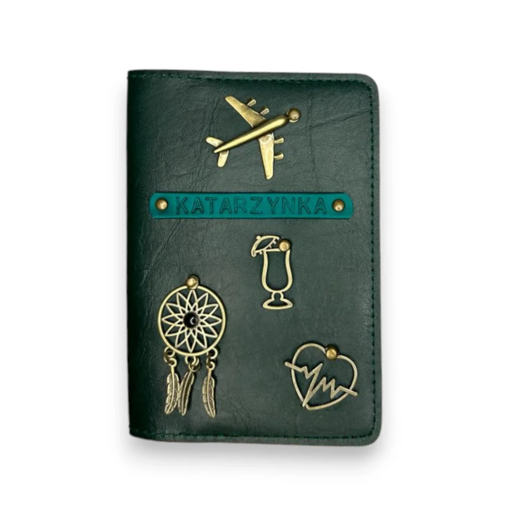 Etui na paszport pokrowiec okładka wyjątkowy prezent dla podróżnika butelkowa zieleń (3).webp