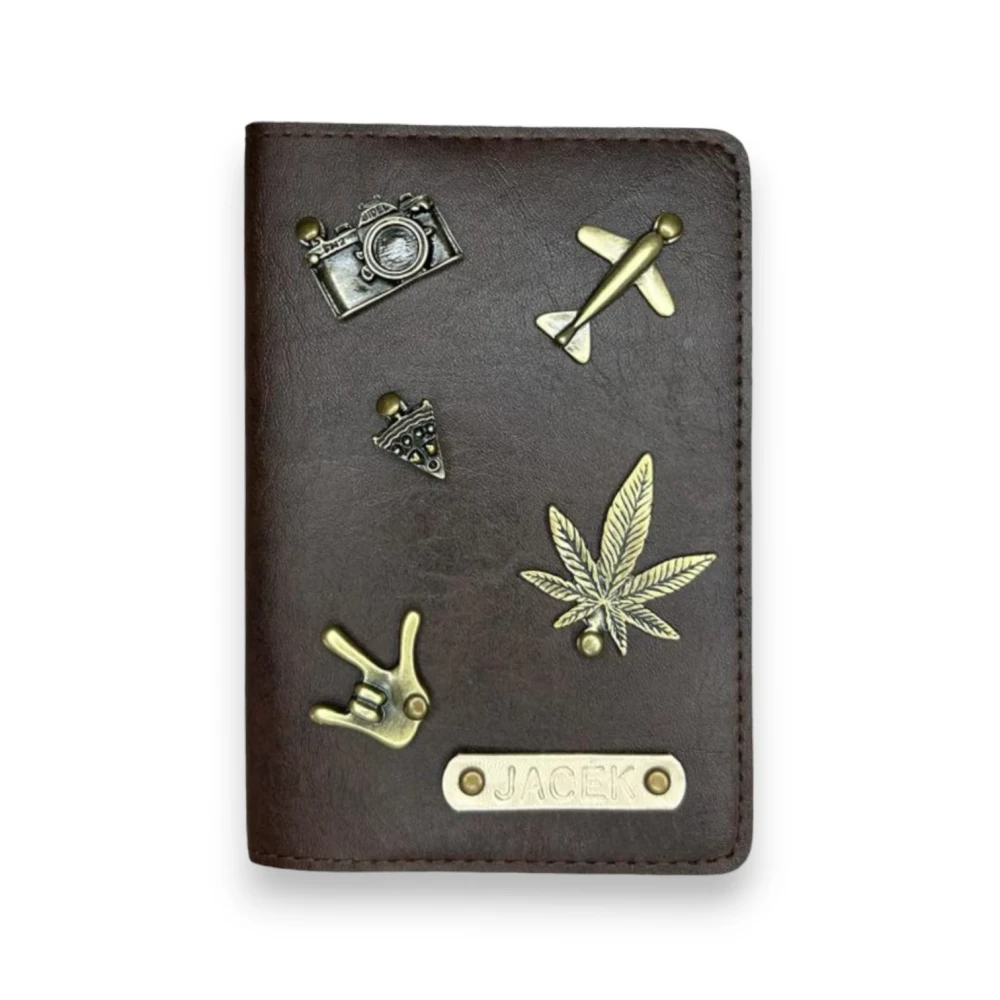 Etui na paszport czekoladowe.webp