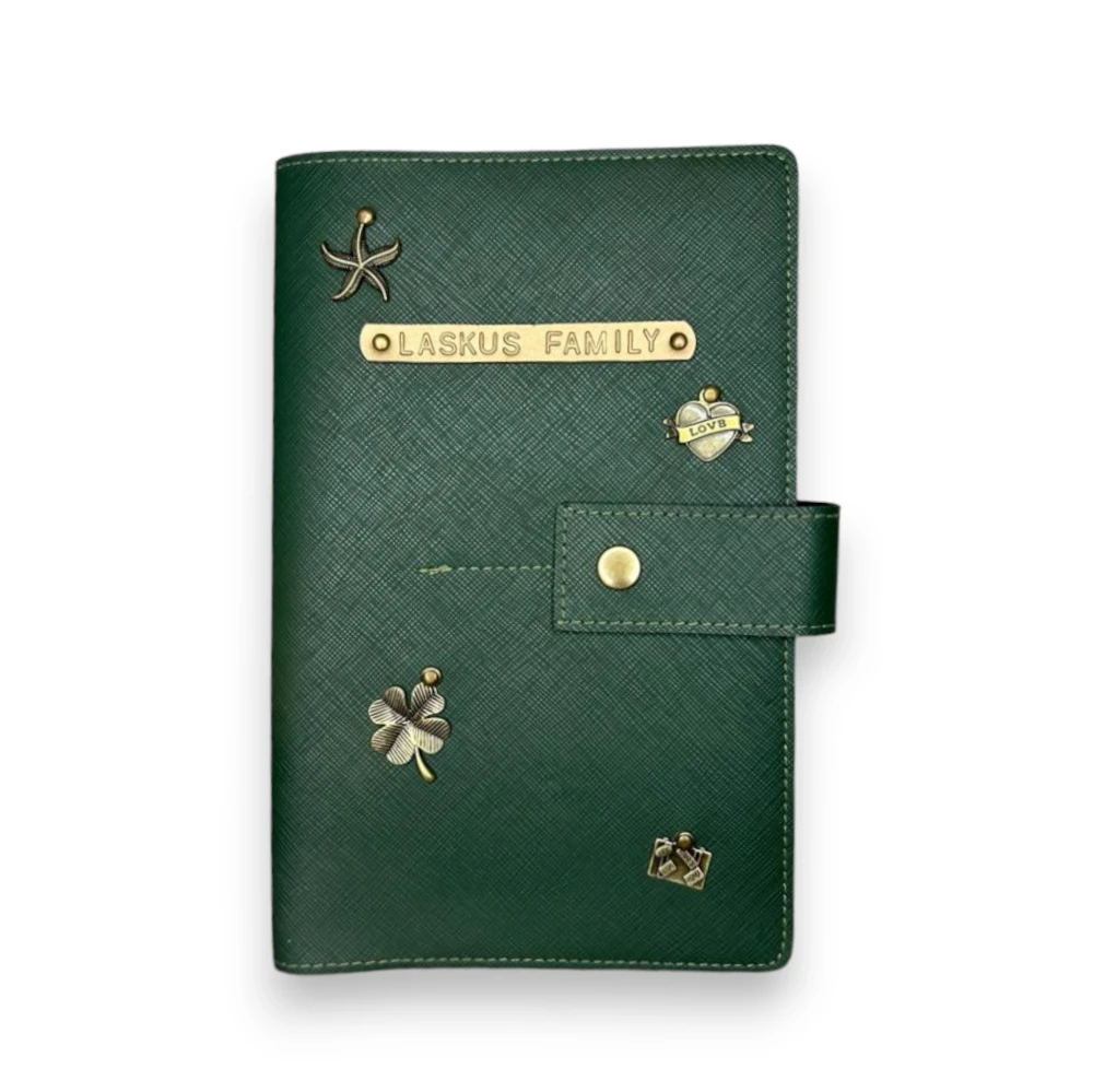 personalizowane etui na paszport rodzinne khaki(1).webp