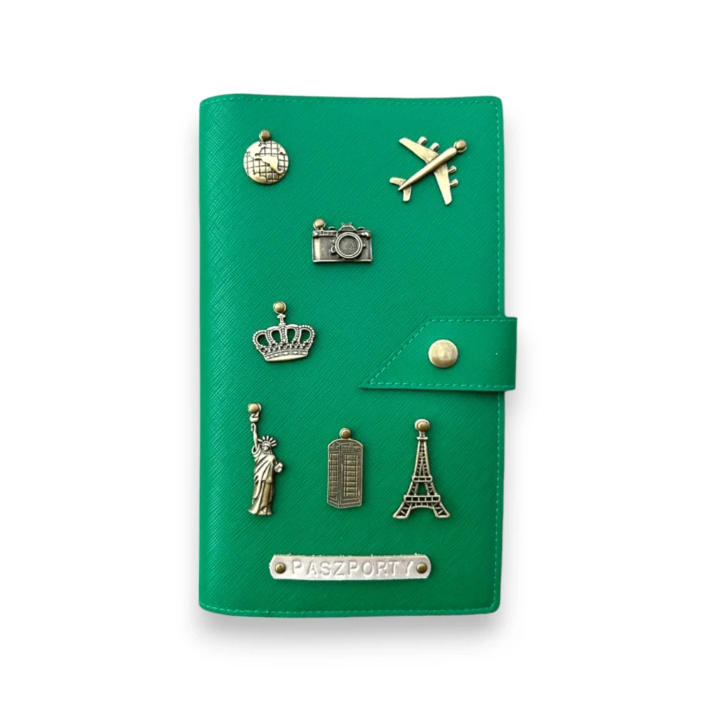 personalizowane etui na paszport dla pary -ciemna zieleń.webp