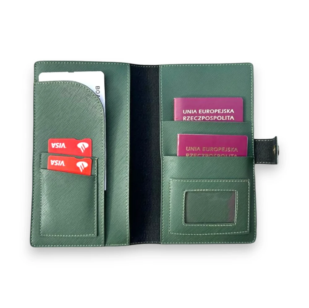 personalizowane etui na paszport dla pary -khaki-(1).webp