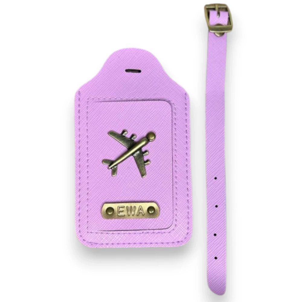 personalizwana zawieszka do bagażu identyfikator do walizki liliowy prezent dla podróżnika (3).webp