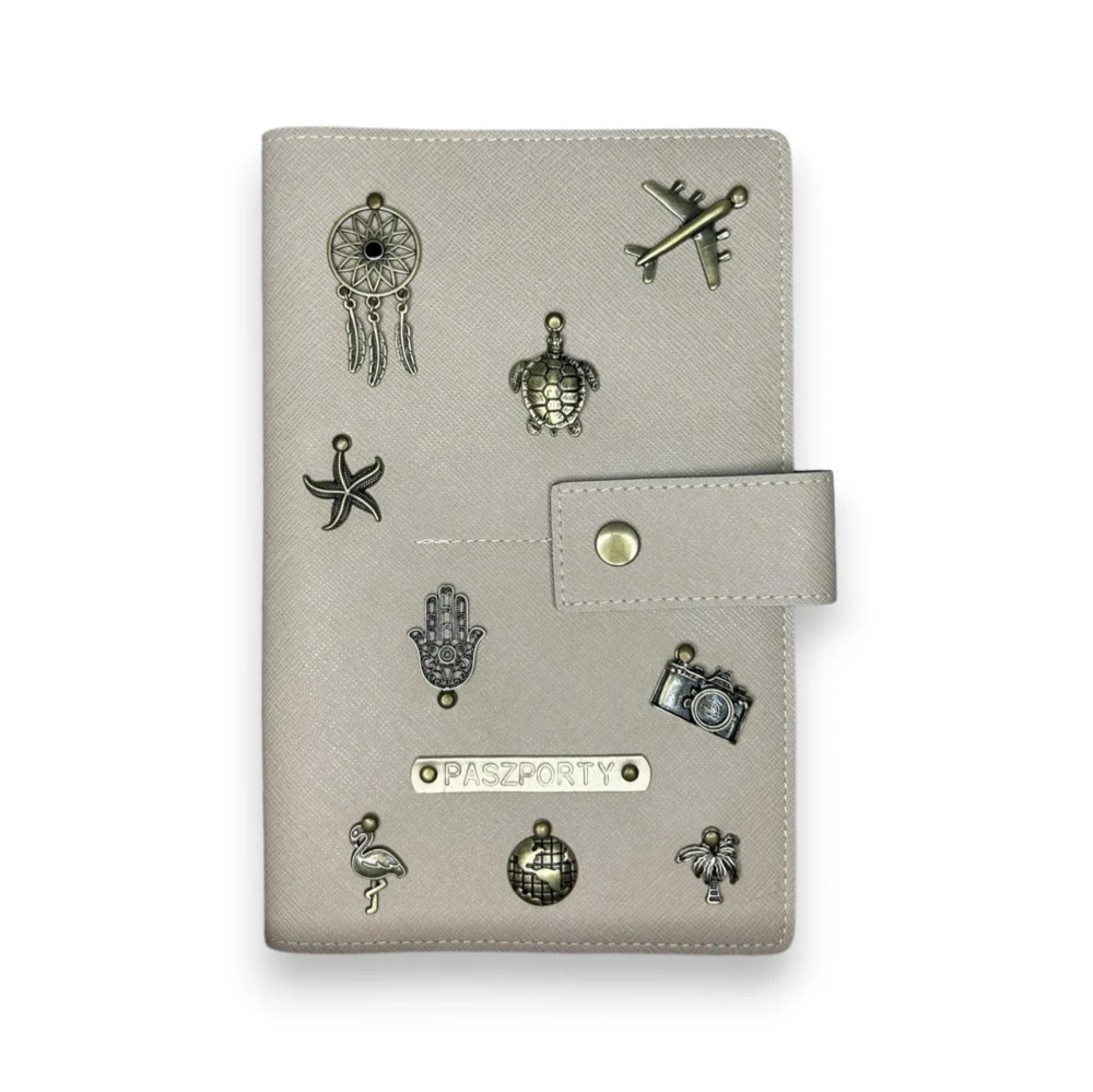 personalizowane etui rodzinne-beżowe-.webp