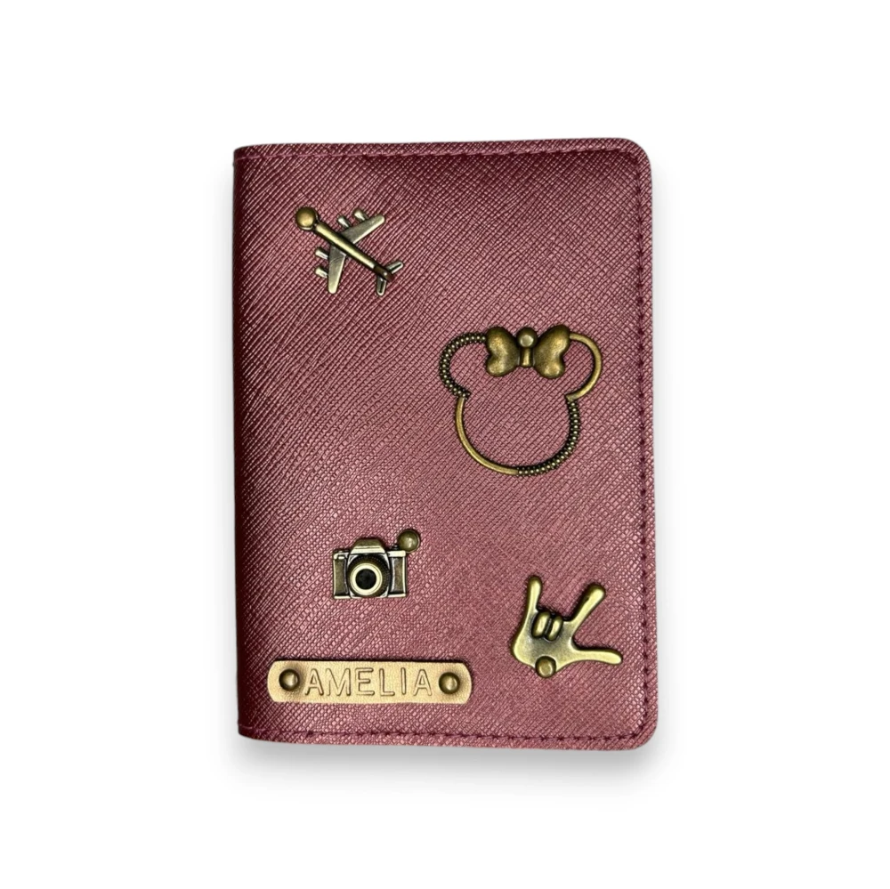etui na paszport personalizowane - śliwkowe-.webp