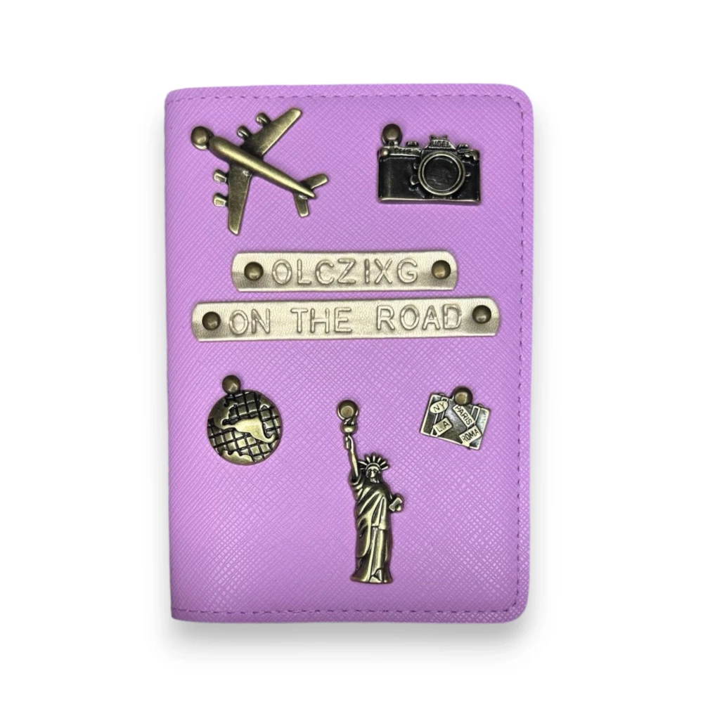 personalizowane etui na paszport - liliowe-(1).webp