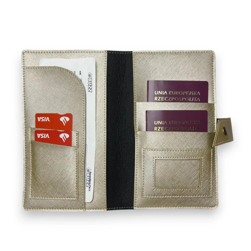 etui na 2 paszporty; środek - złote.webp