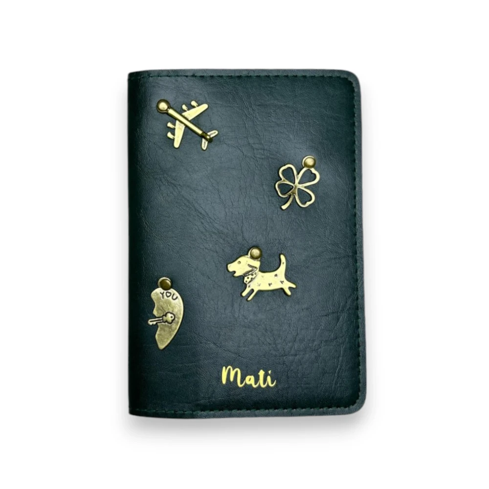 etui na  paszport - butelkowa zieleń-nadruk folią.webp