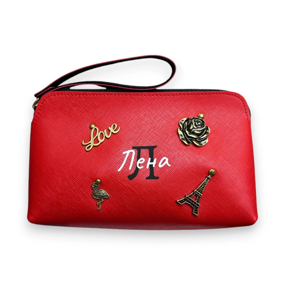 KOSMETYCZKA CZERWONA.webp