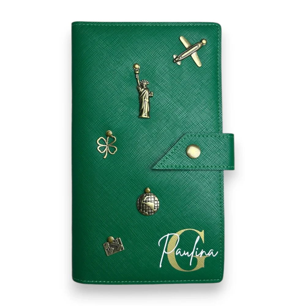 personalizowane etui na 2 paszporty -ciemna zieleń.webp