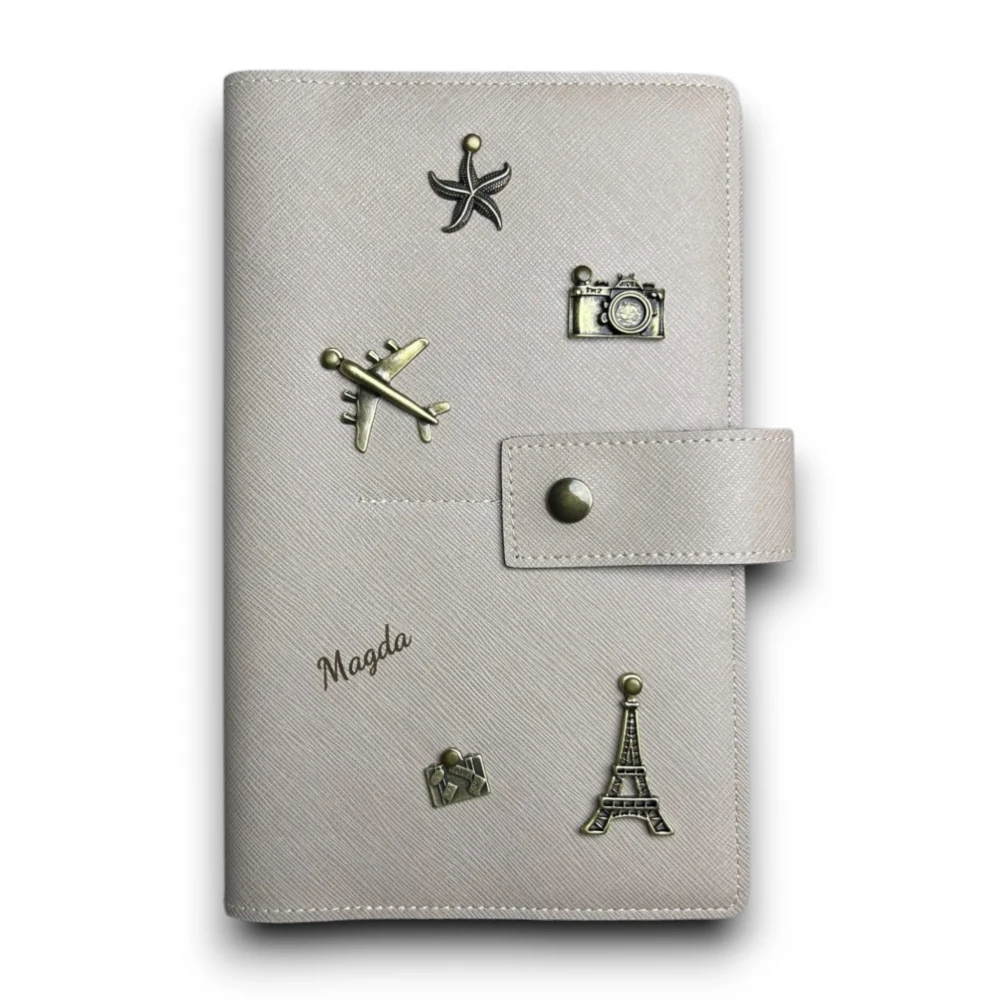 etui na 4 paszporty - beżowe (grawer laserowy).webp