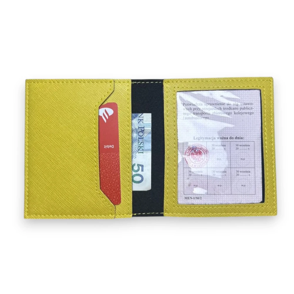 etui na legitymacje (środek) - piaskowe.webp