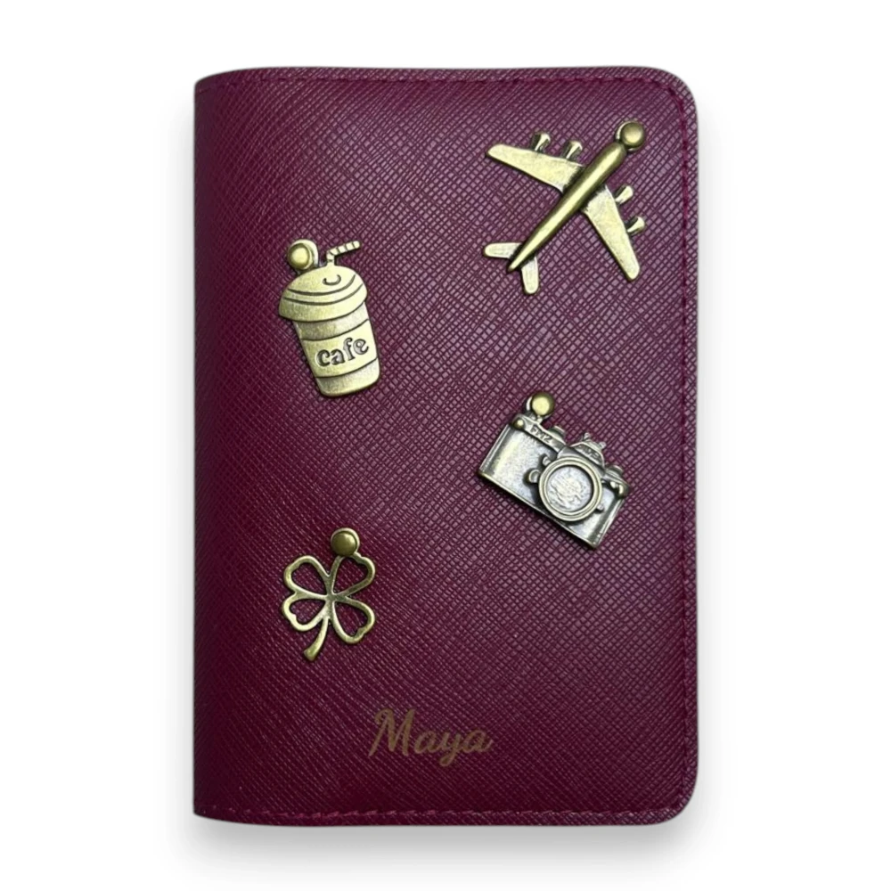 ETUI NA PASZPORT BURGUNDOWE.webp